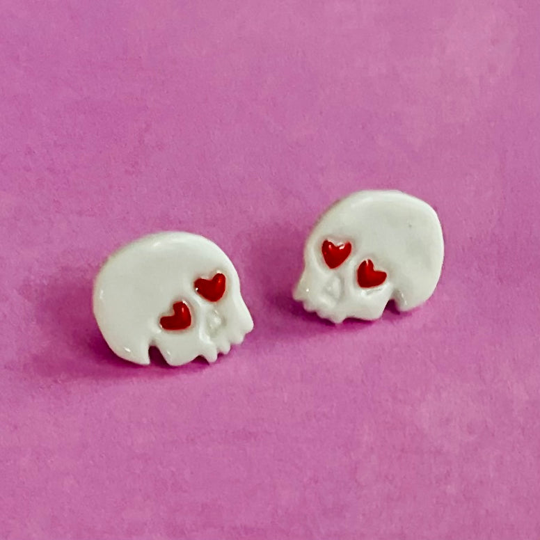 Lover Skullies Stud Earrings White and Red