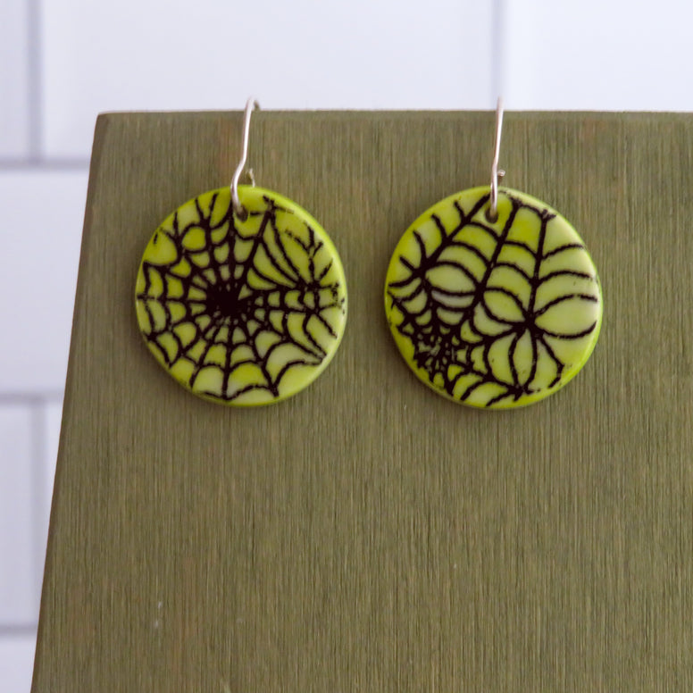 Spider Web Earrings in Black and Green